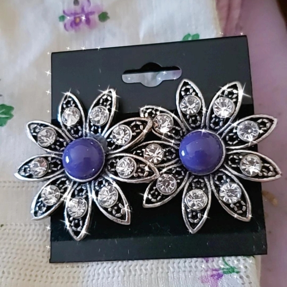 Flower errings - Picture 4 of 4